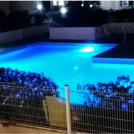 Appartement Vue En 1ère Ligne, 2 Chambres, Clim Et Parking *
