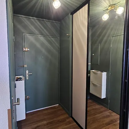 Vue En 1ère Ligne, 2 Chambres, Clim Et Parking Appartement *